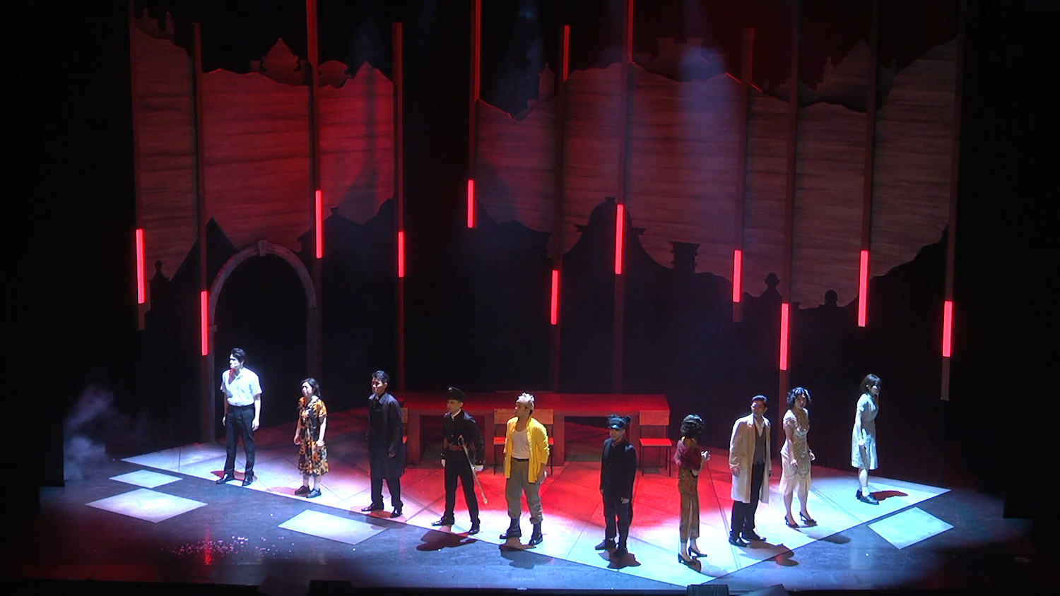 最「神」改編降肉人間 日本爆紅2.5次元音樂劇台灣推手曝光